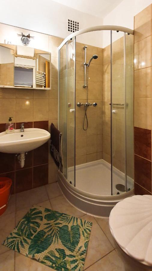 Harmónia Apartmanház Balatonlelle Ngoại thất bức ảnh