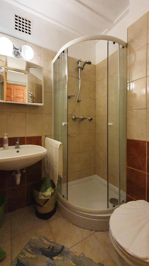 Harmónia Apartmanház Balatonlelle Ngoại thất bức ảnh