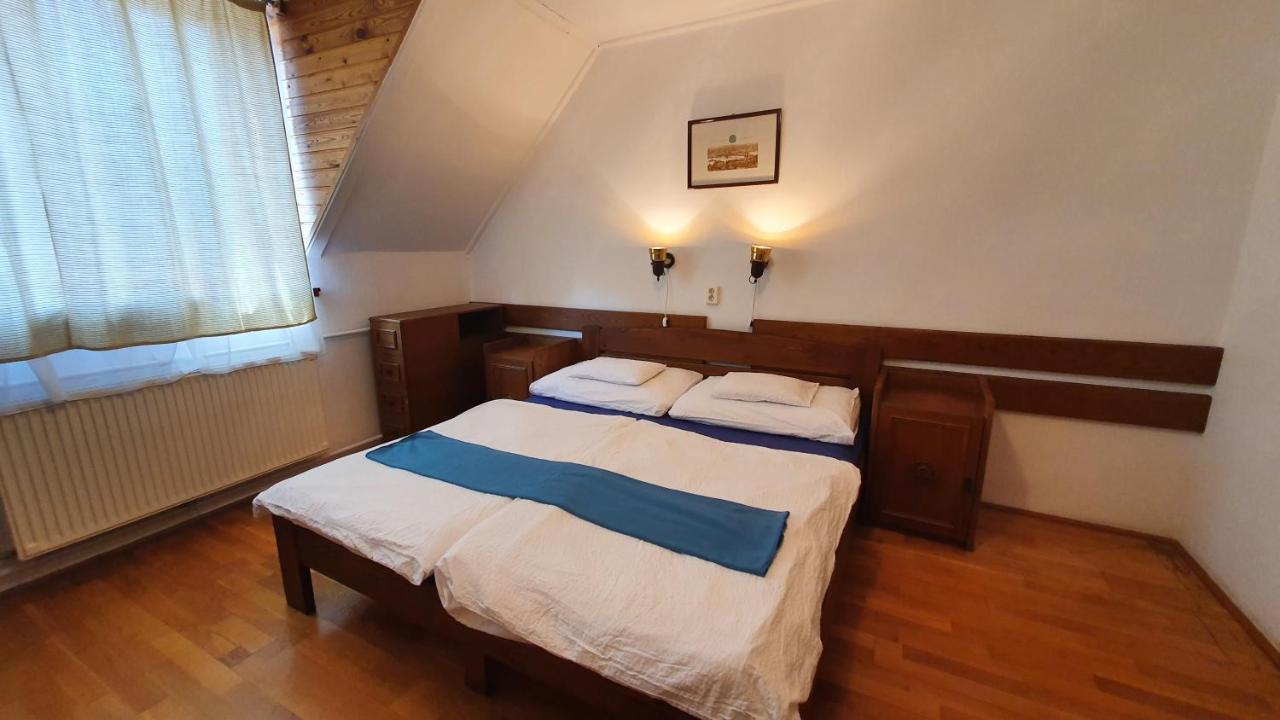 Harmónia Apartmanház Balatonlelle Ngoại thất bức ảnh