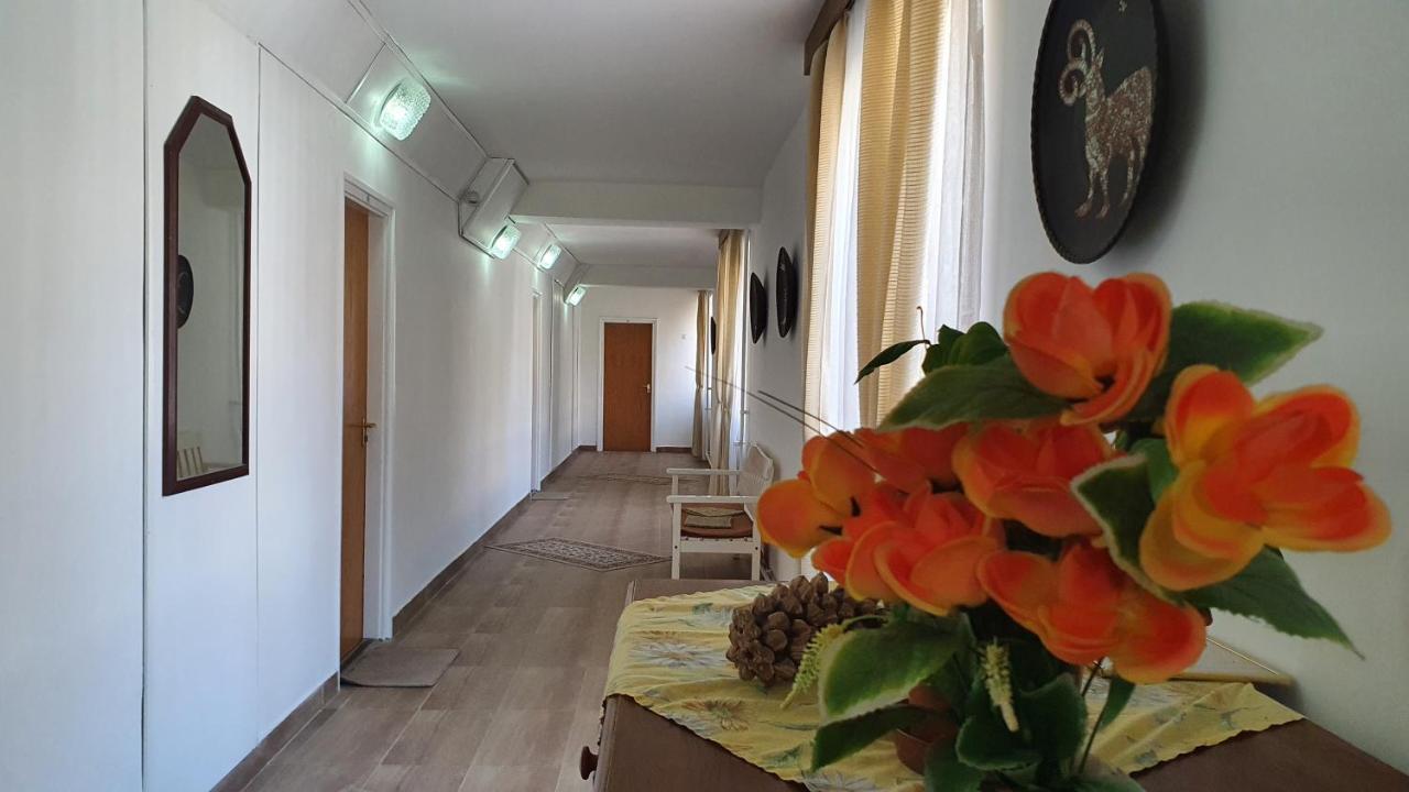 Harmónia Apartmanház Balatonlelle Ngoại thất bức ảnh