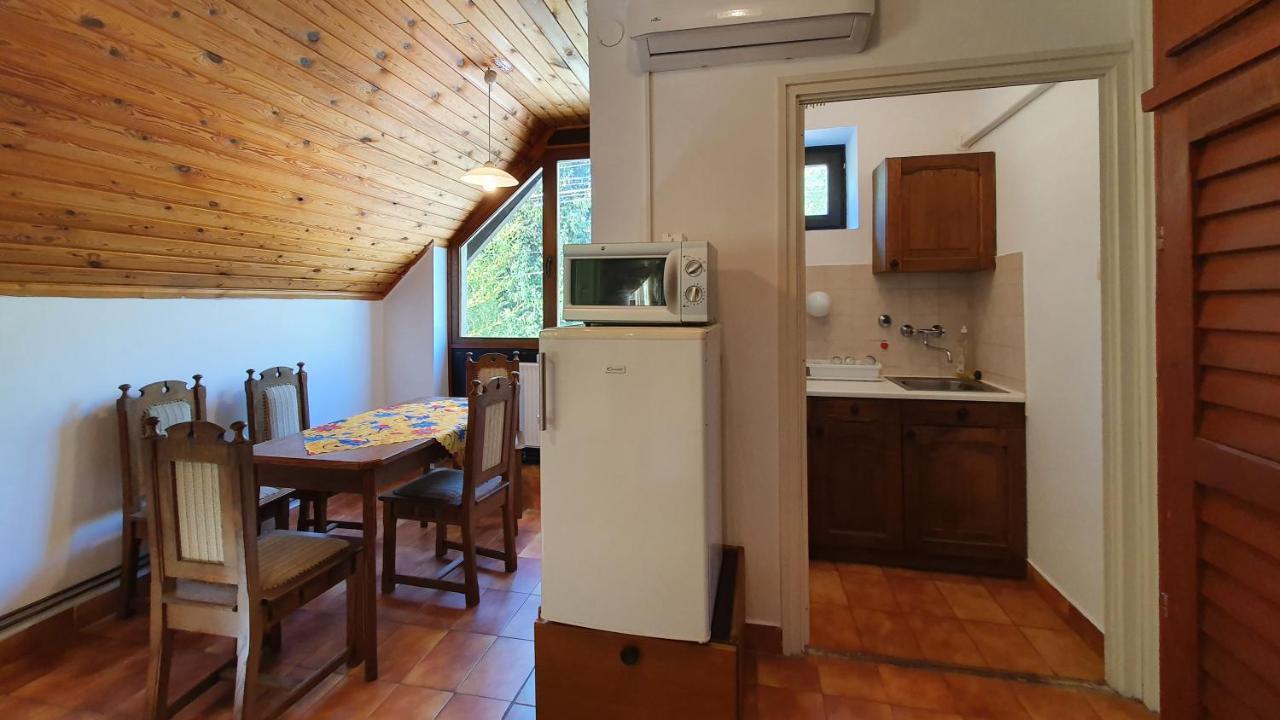 Harmónia Apartmanház Balatonlelle Ngoại thất bức ảnh